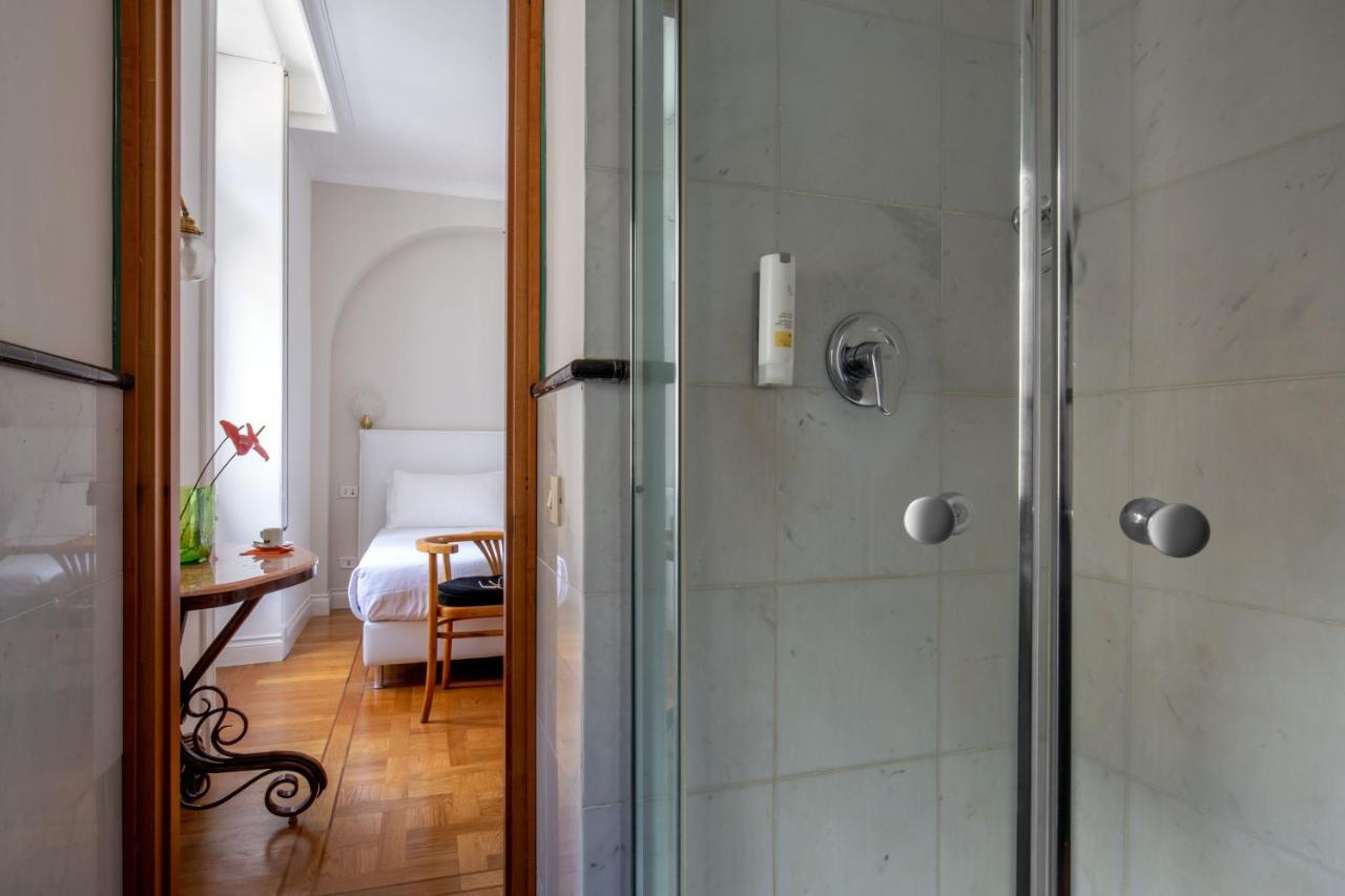 Hotel Emona Aquaeductus Rome Bagian luar foto